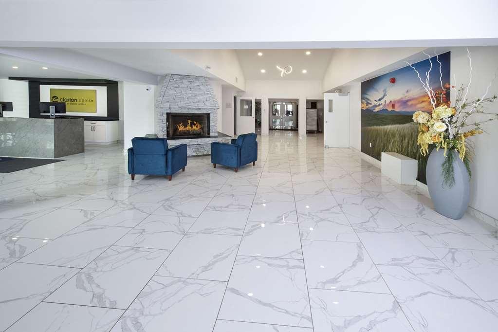 Clarion Pointe Hotel Medicine Hat Interior foto